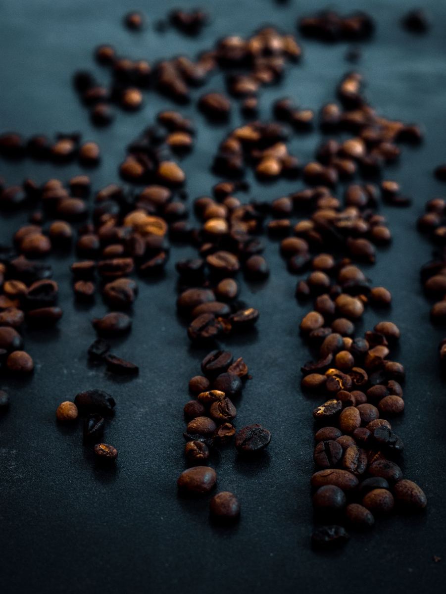 Roasted coffee beans